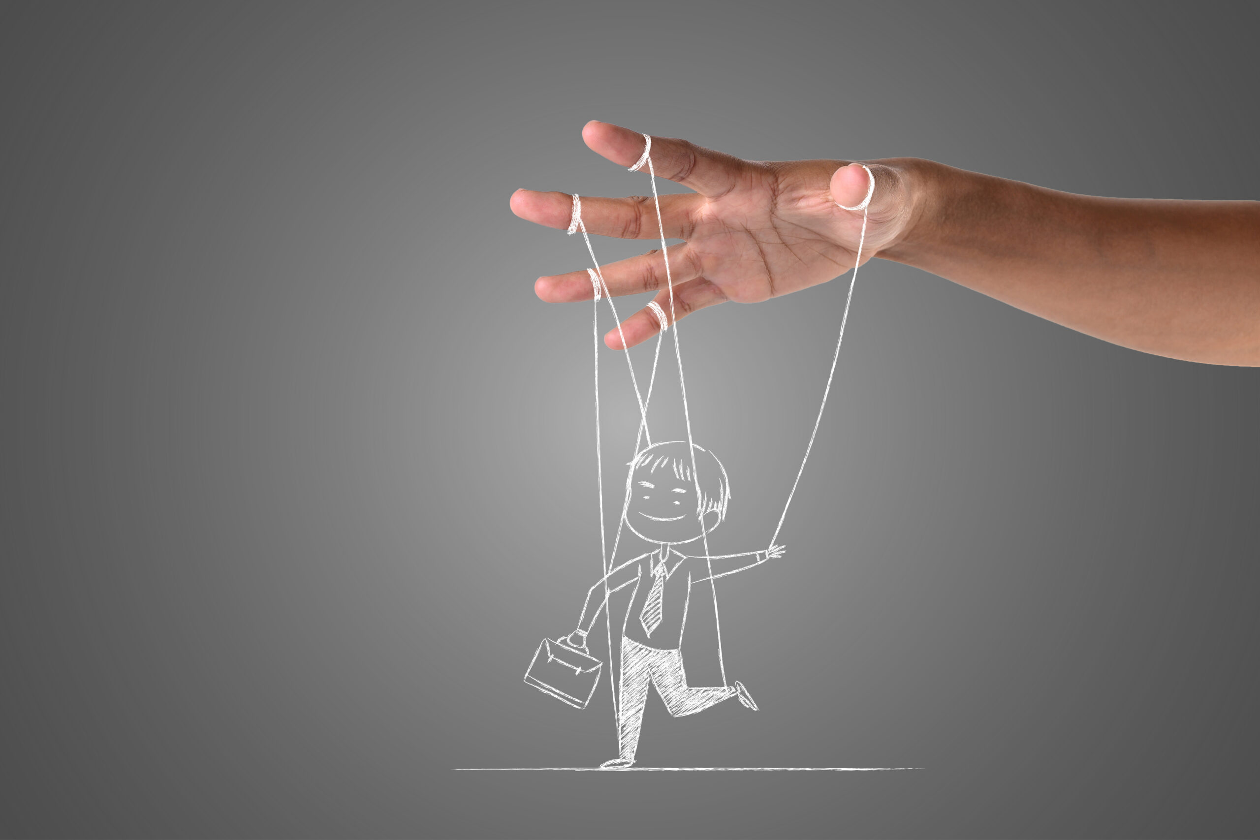 Micro-management : pourquoi il détruit l’engagement des équipes